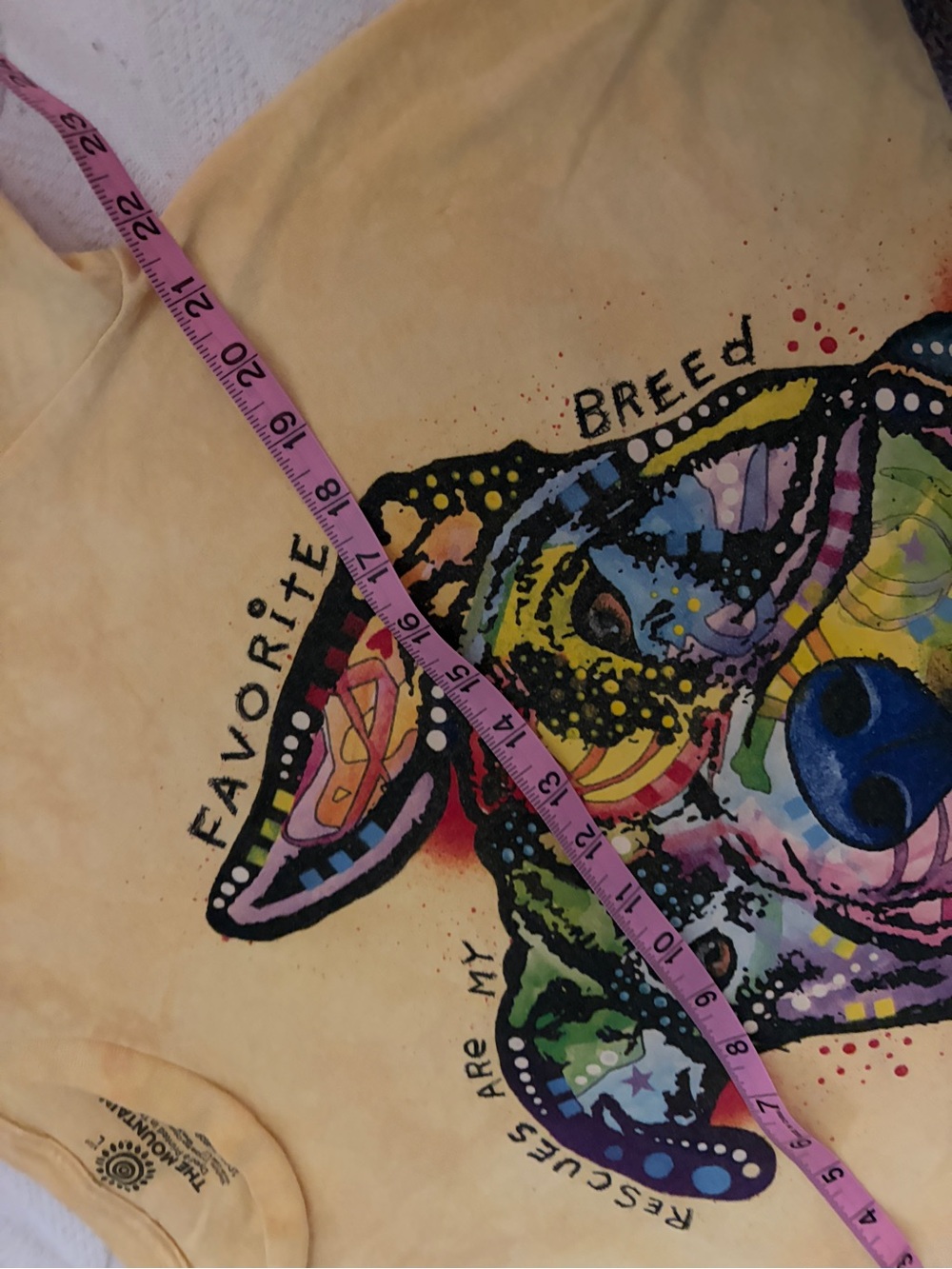 Excellent condition size L “Rescues” tee by The Mountain. Beautiful graphic - Picture 6 of 6